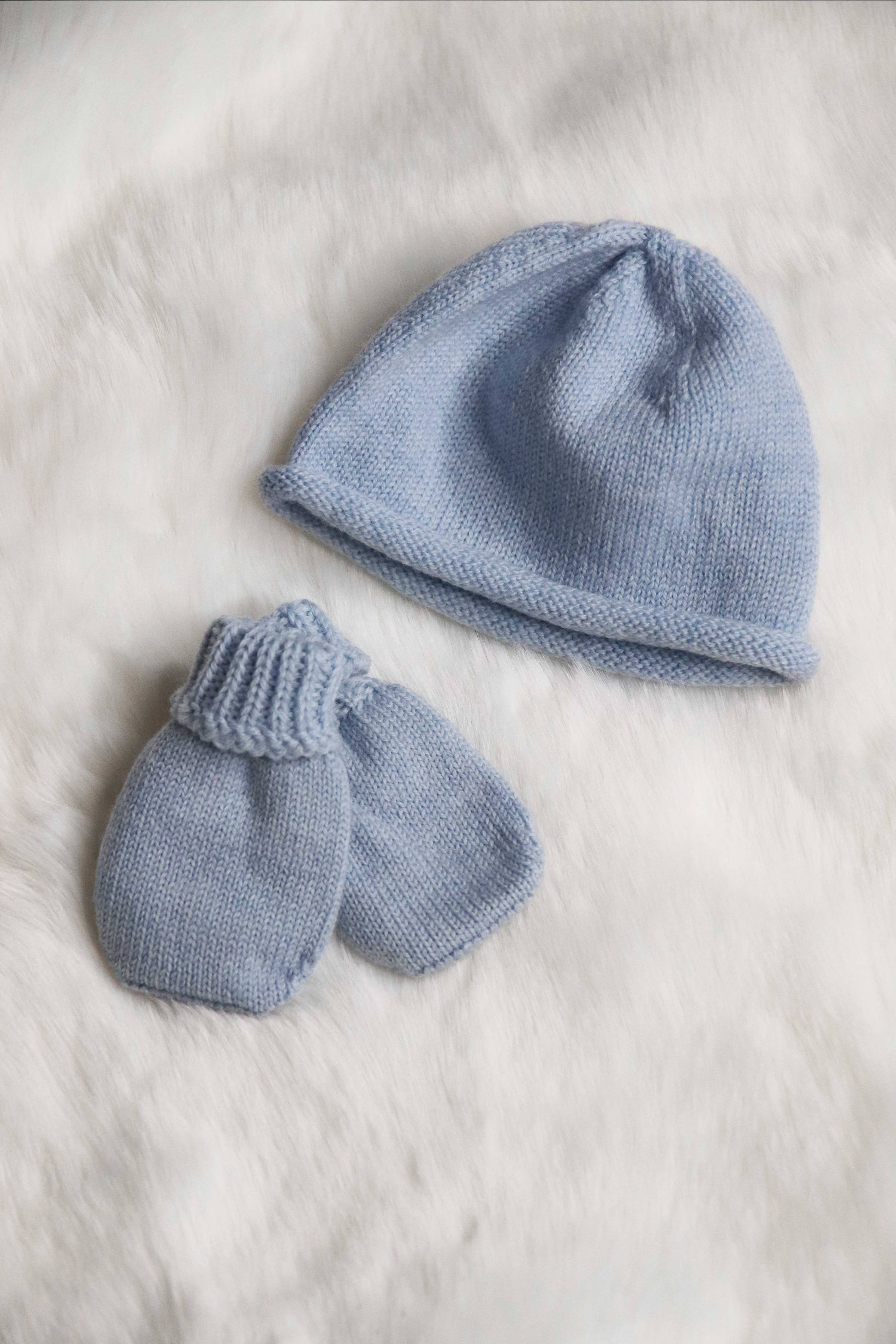 PERINNE - Kit berretto e muffole per neonati 100% lana